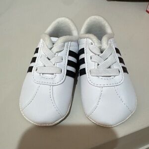 Adidas Baby Crib Shoes Size 1